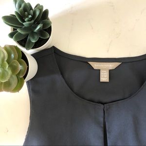 2/$15 - Sleeveless blouse